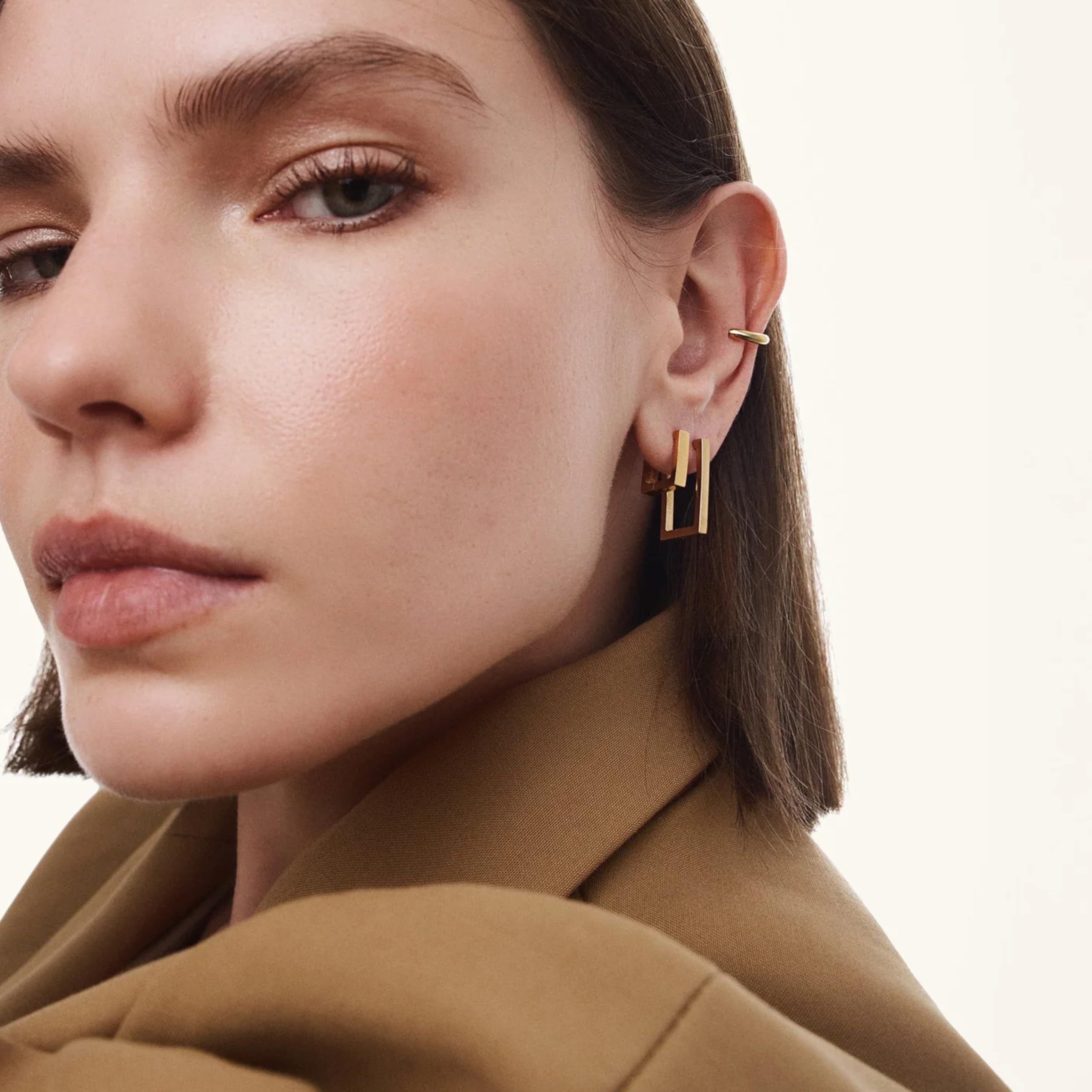 Hey Harper Hoop Earrings For Women Trendy - Lightweight Waterproof & Sweatproof Jewerly - Image 4